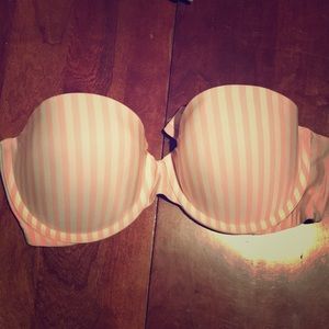 VS Strapless Bra